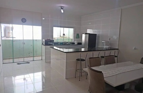 Alfenas House | Casa Completa com o Melhor Custo-benefício - 7 Pessoas
