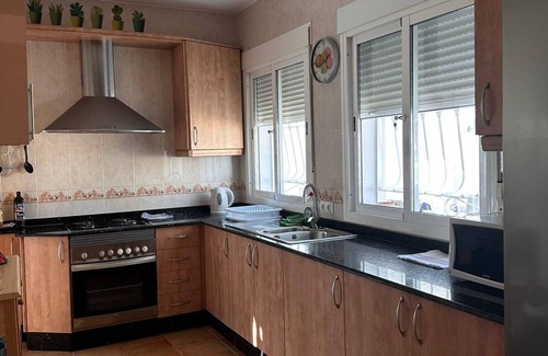 Zurgena Villa | Casa Bueno- Sleeps 7, Private Pool & AirCon