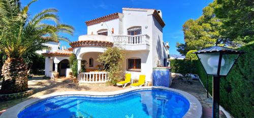 Les Tres Cales Villa | Casa Buganvilla
