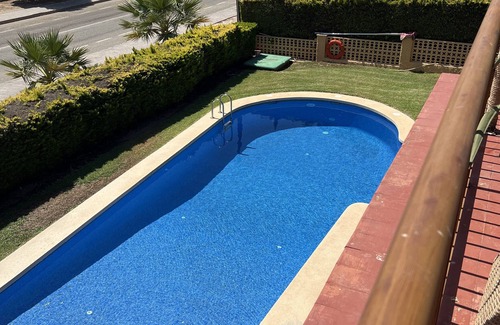 Calabardina Villa | Casa calabardina Luxury Beach House with Private Pool, Terrace & Wi-Fi