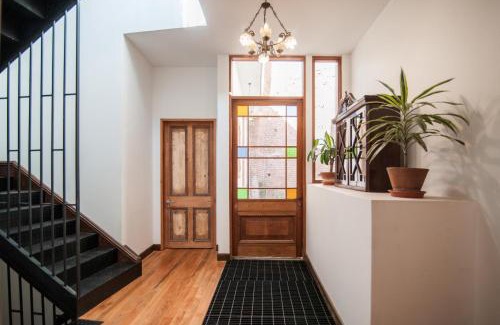 Cerro Alegre Hotel | Casa California Guesthouse