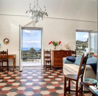 Tiberio House | Casa Cantasol - Capri