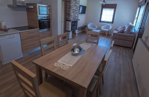Ortigosa del Monte Cottage | Casa Cantera del Berrocal for 8 people