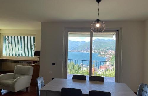 Costa Volpino House | Casa CAPONETTI