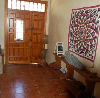 Ayllon House | Casa Cascabelera