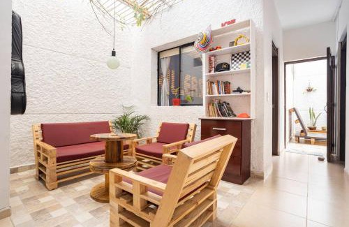 El Poblado House | Casa Clandestina Guest House