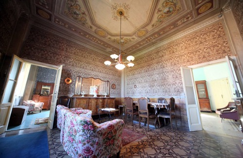 Gropello Cairoli Apartment | Casa Comelli 1885, rent a blue room