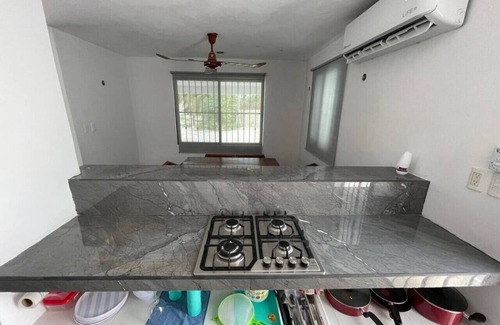Chicxulub Puerto House | Casa con Piscina en Chixchulub a 100 m de la playa
