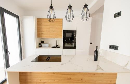 Camas House | Casa con piscina a 5 km del centro de Sevilla