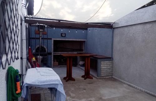 Parque del Plata House | Casa con piscina climatizada para 6 personas en Parque del plata