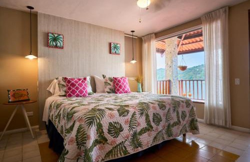 Portobelo Bed & Breakfast | Casa Congo & Casa Rayo Verde - Restaurante - Galeria de arte