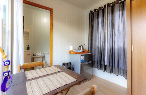 Itajai House | Casa Container: Minimalismo e Estilo a 130m do mar