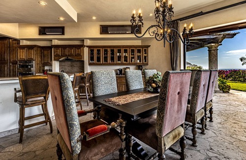 Los Cabos Villa | Casa Contessa: 5 Bedroom Luxury Villa in Punta Ballena w/Golf Cart!