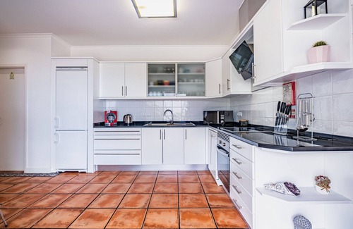 Sao Goncalo Villa | Casa Crerital - By Wehost