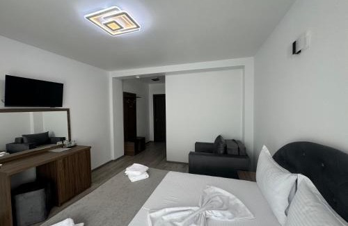 Sulina House | Casa Cristal Sulina