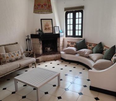 Vale Navio House | Casa das Flores