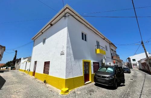 Vila Nova da Barquinha Hotel | Casa das Memórias