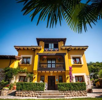 Santianes de Ola House | Casa de Aldea Riosol