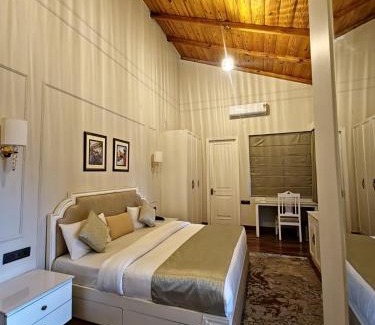 Bhowali Hotel | Casa De Bello, Nainital, Near Kainchi Dham