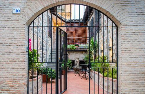Toledo City Center House | Casa de Bisagra