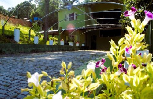 Curitiba House | Casa de Campo Sol & Luz