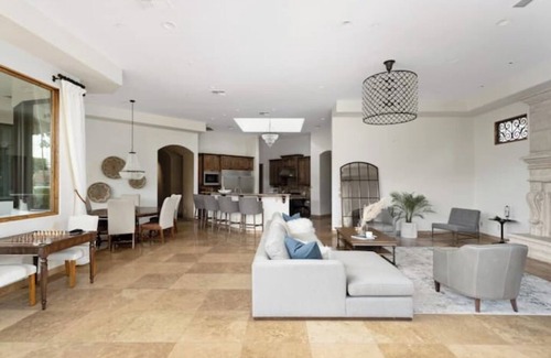 Camelhead Estates House | Casa de Camelback Estate - Views & Location!