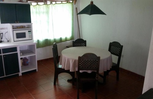 Cayambe House | Casa de campo al lado del lago de nuestra finca organica
