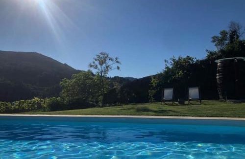 Mesao Frio House | Casa de Carrapatelo