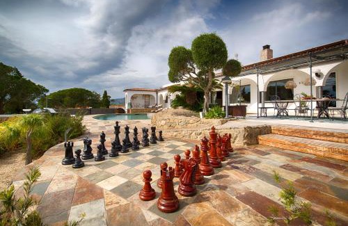 Roses Town Center Bed & Breakfast | Casa de l’Albada