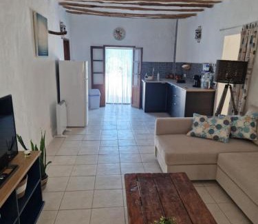 Baza Apartment | Casa De La Familia - Appartement