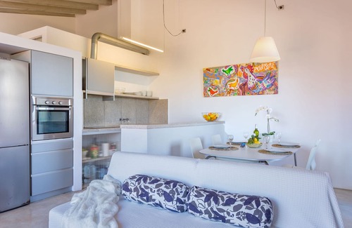 Es Llombards Apartment | CASA DE LA PINTORA < Upper Floor Adults Only