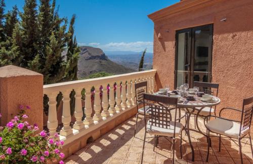 Turre House | Casa de la Roca - A Beautiful 2 Bed/2 Bath Detached Villa