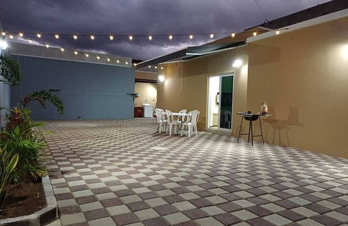 Chiquimula House | "Casa de las Flores · Family-Friendly House · Full A/C + Garden"