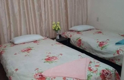 Granma House | Casa de Mary & Pastor