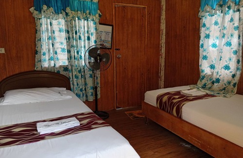 Rizal Province Hotel | Casa de Robles Tanay Rizal