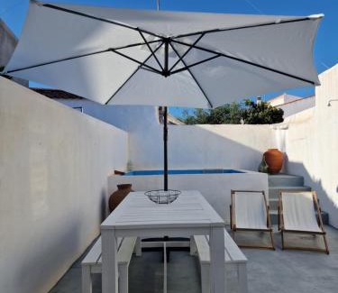 Mourao House | Casa de Santa Margarida