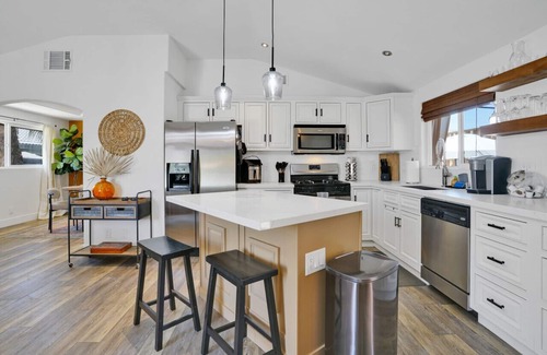 Desert Club Estates House | Casa De Sol: Private La Quinta Home w/Heated Pool