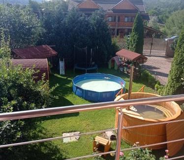 Stoenesti Hotel | Casa de Vacanta Eva