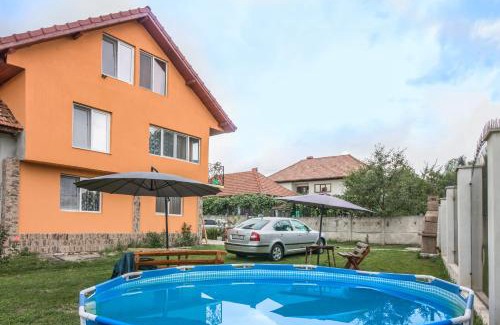 Novaci House | Casa de vacanta Jeny