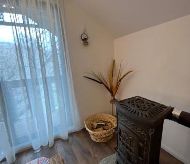 Izvoarele House | Casa de vacanta traditionala La Fanar