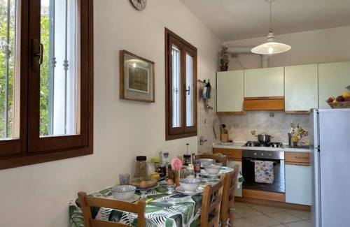 Lingueglietta Apartment | Casa dei Fiori by Interhome
