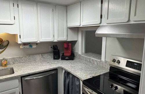 Winston - Salem Apartment | Casa Del Jefe! Located In the Heart of Downtown, Casa del Jefe! Located in the Heart of Downtown