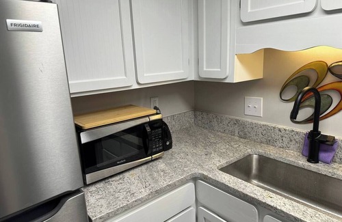 Winston - Salem Apartment | Casa Del Jefe! Located In the Heart of Downtown, Casa del Jefe! Located in the Heart of Downtown