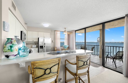Casa del Mar Condo | Casa Del Mar G-608 | Waterfront Condo with Bay Views + Resort Pool