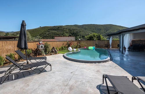 Vatolakkos Villa | Casa del Miele, Seaview, Luxury,BBQ ,Pool