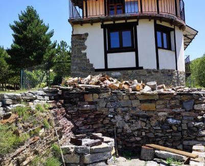 Navalsaz House | Casa del Pinar