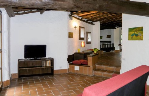 Arolo House | Casa del Pittore by Interhome