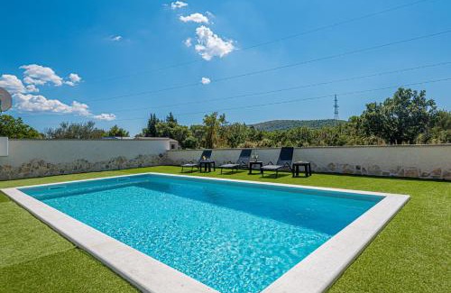 Sibenik Villa | Casa del sol