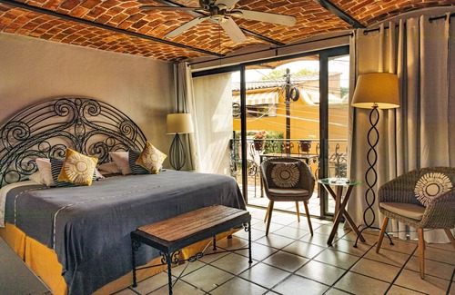 Ajijic Bed & Breakfast | Casa del Sol Inn