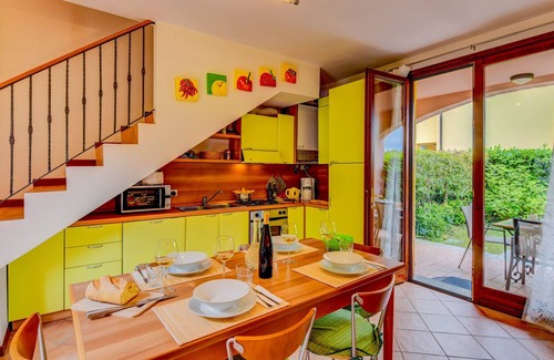 Pieve Vecchia House | Casa Delisa: located in nice residence with pool and near to the lake